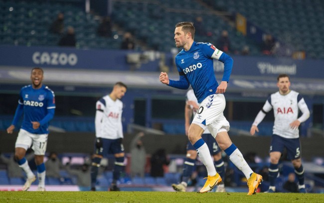 众望地成为 众望地成为